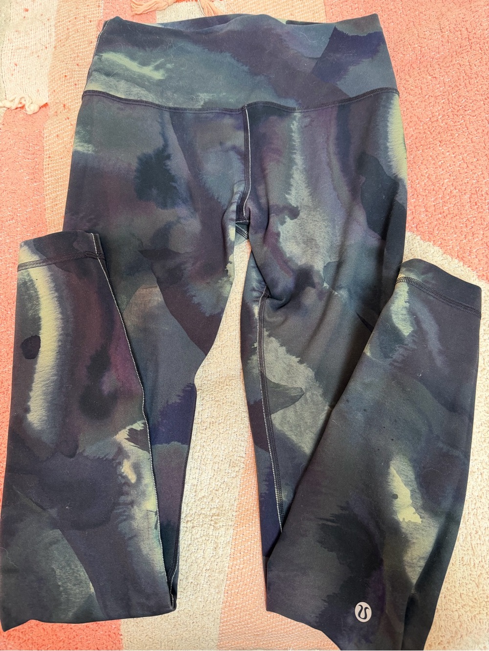 Lululemon Womens Wonder Train High leggings, size 8, Ink Island